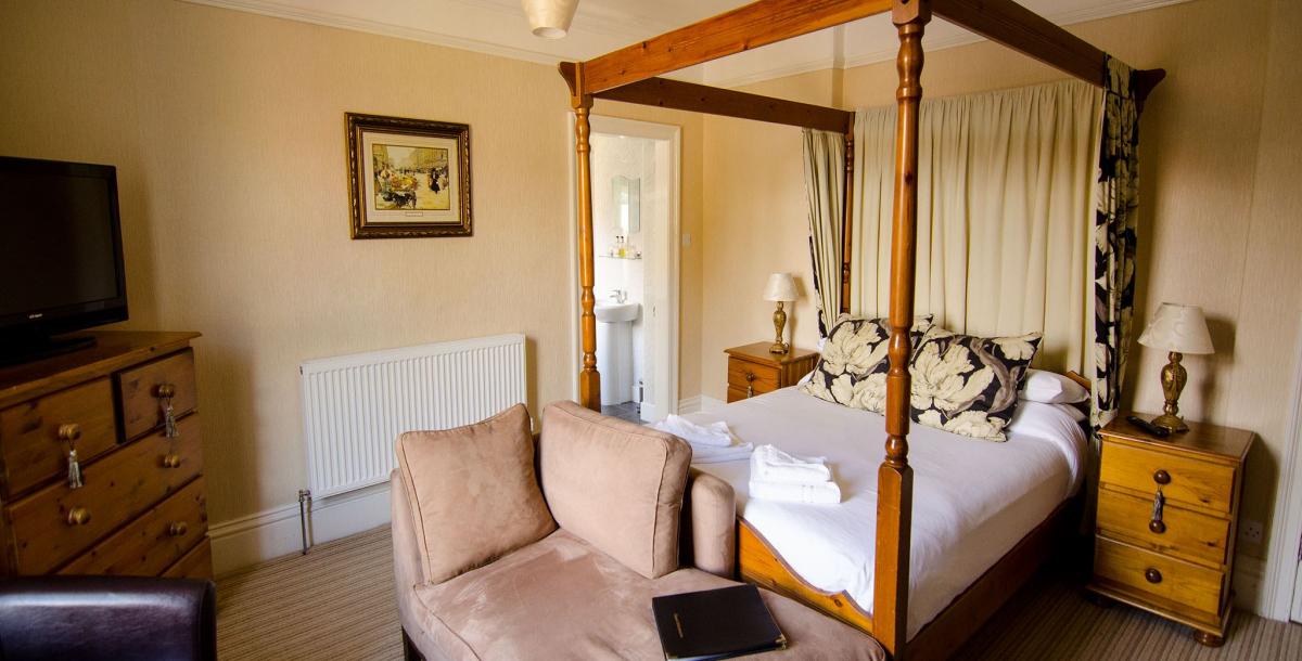 Arundel House Hotel