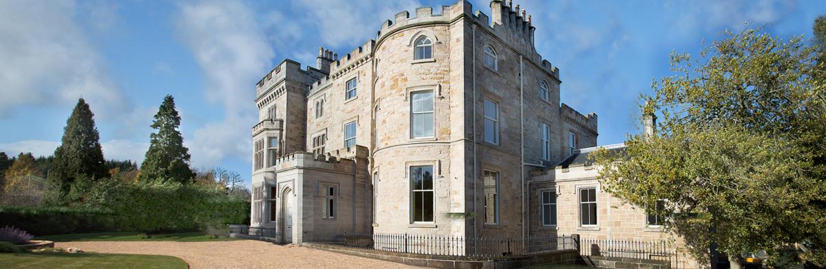 The discreet elegance of the house together with its breathtaking location